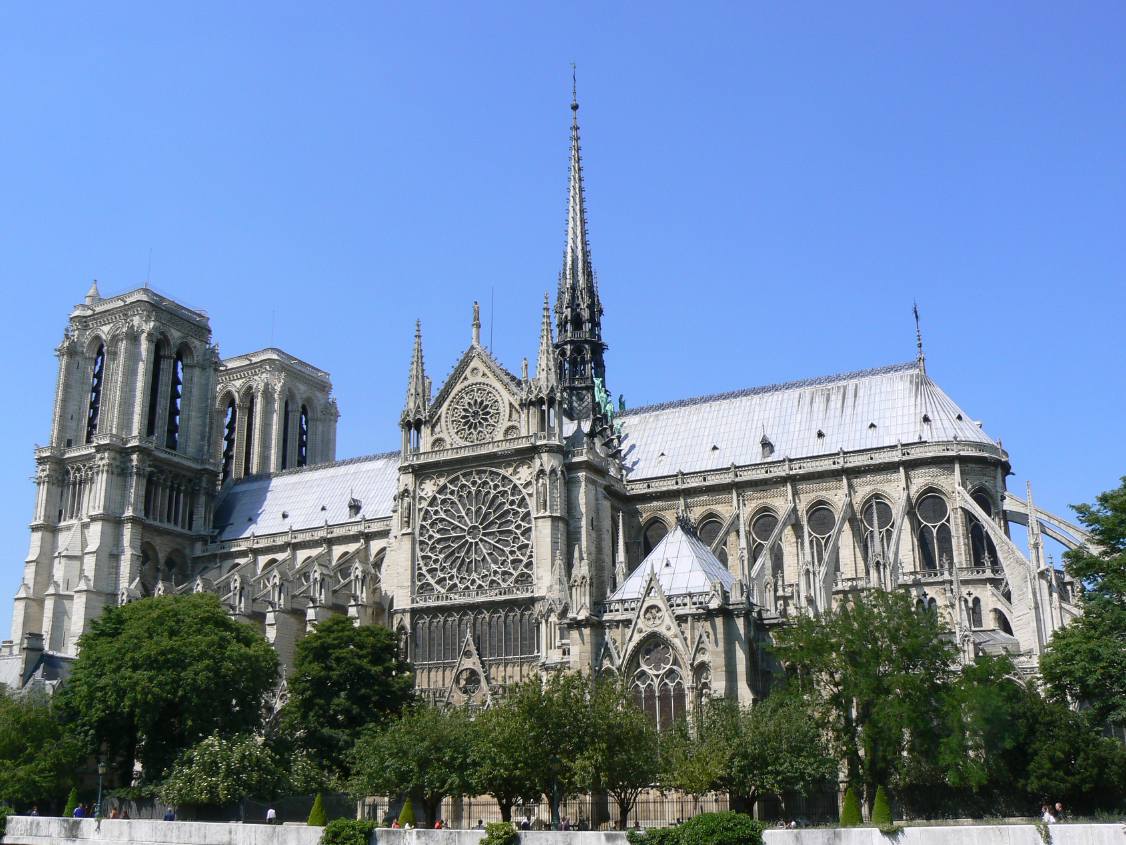 pariz-notredame-1